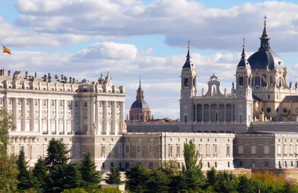 Excursión escolar a Madrid con Viajes Deza.